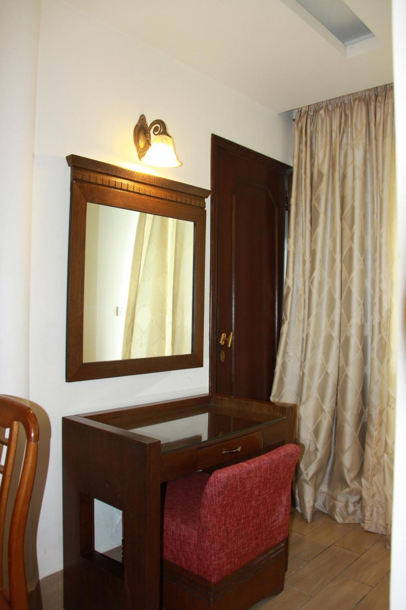 Lamedina Hotel & Resort จูนิเย ภายนอก รูปภาพ